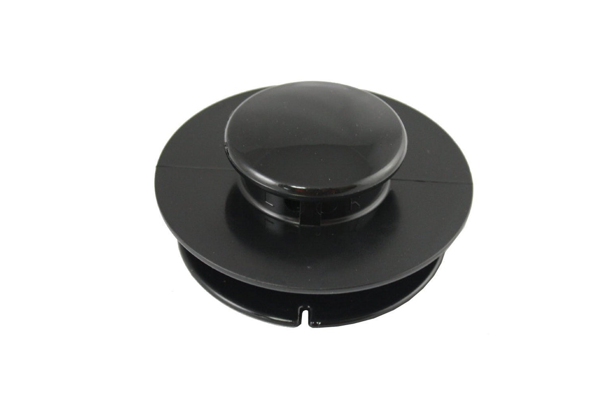Honda spool closeup for 72563-VH8-641 confirms easy replacement in DIY trimmer maintenance.