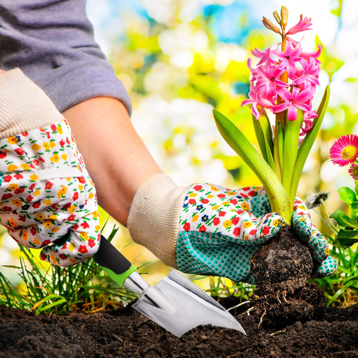 Honoson durable rust-resistant garden tool built to last in soil work.