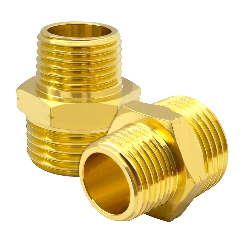 Hooshing brass garden hose connector 2-pack close-up showing durable construction for outdoor use