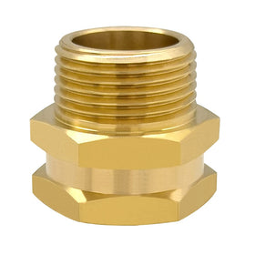 Hooshing quick-connect brass design enables easy, hassle-free watering tasks.