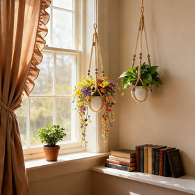 HOREAKHJ sturdy cord supports up to 20 lb planters securely.