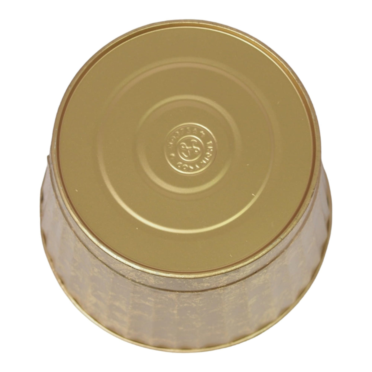 Sustainable manufacturing: Hosley planters produced with minimal waste.