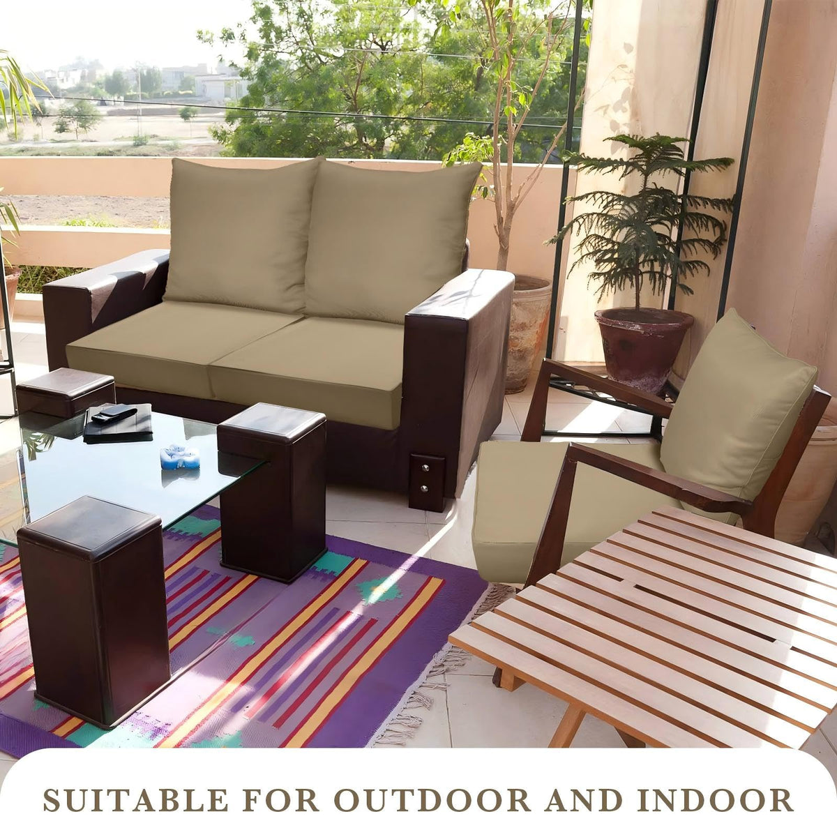 Hoteam khaki cushions with removable covers for simple cleaning.