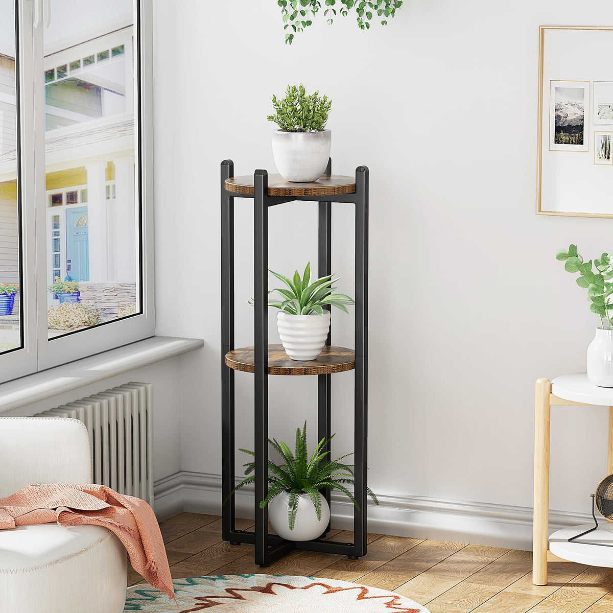Housolution easy-assembly stand arrives with tools for quick, simple setup.