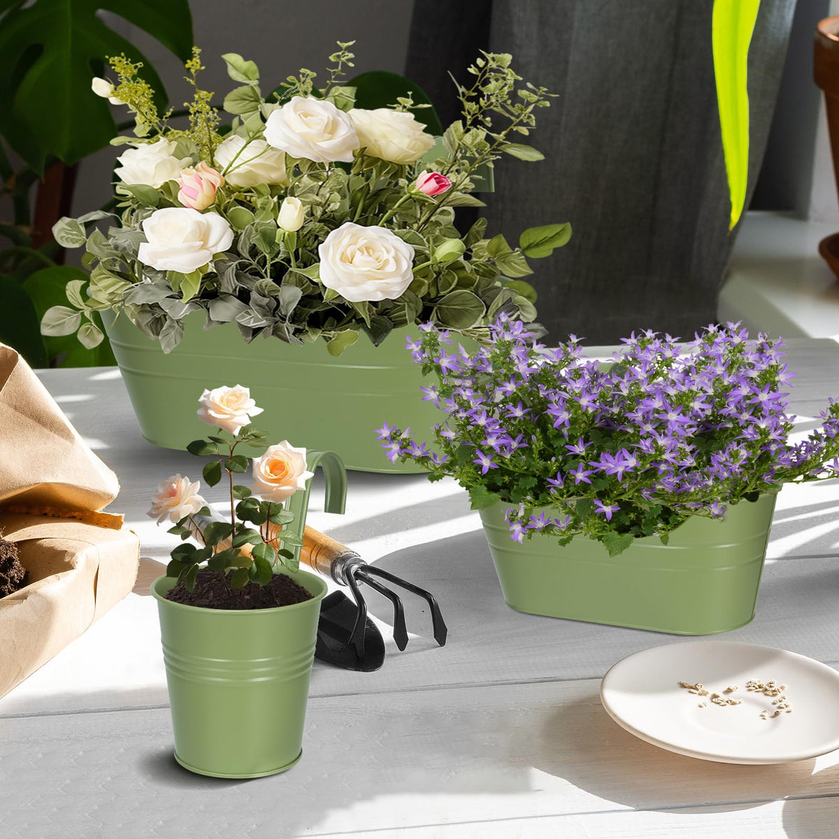 HowRU large hanging pot on railing enhances outdoor space with easy drainage.