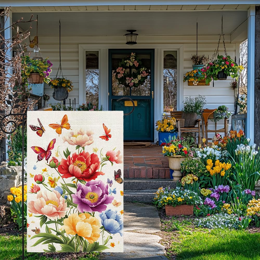 Hsrvivi 12x18 flag enhances lawn display for garden parties and gatherings.