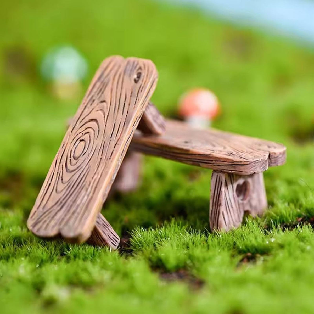 HUAXIUZH mini bench packaging reveals five resin pieces.