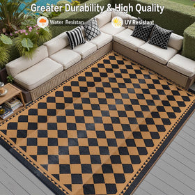 HUGEAR foldable portable outdoor rug with carrying bag for travel.