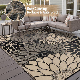 HUGEAR multi-use outdoor rug suitable for decks, beaches, picnics