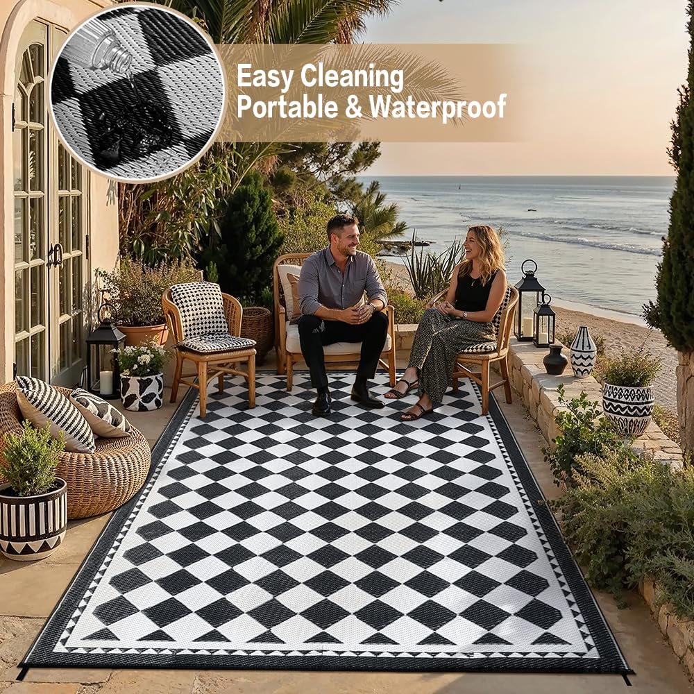 HUGEAR rug folded for portability fits compactly for travel.