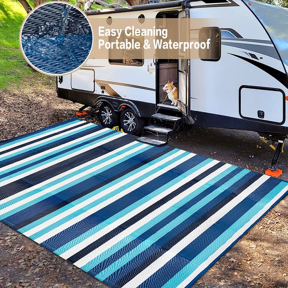 HUGEAR UV-stable colors resist fading to keep stripes bright.