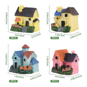 HUIANER resin house type A shown in a decorative dollhouse scene for storytelling
