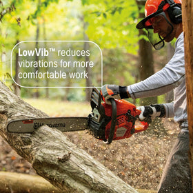 Husqvarna 450S Rancher automatic oiler maintains steady lubrication.