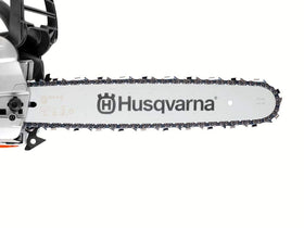 Husqvarna SP33G lubrication channels illustrating smooth operation during cuts.