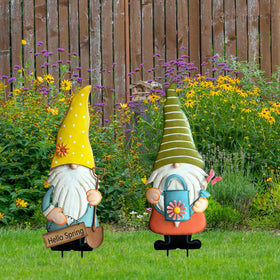 HUTHDAK two pack provides instant yard charm along pathways