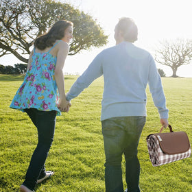 HX&OD picnic blanket ideal for family trips, beaches, camping