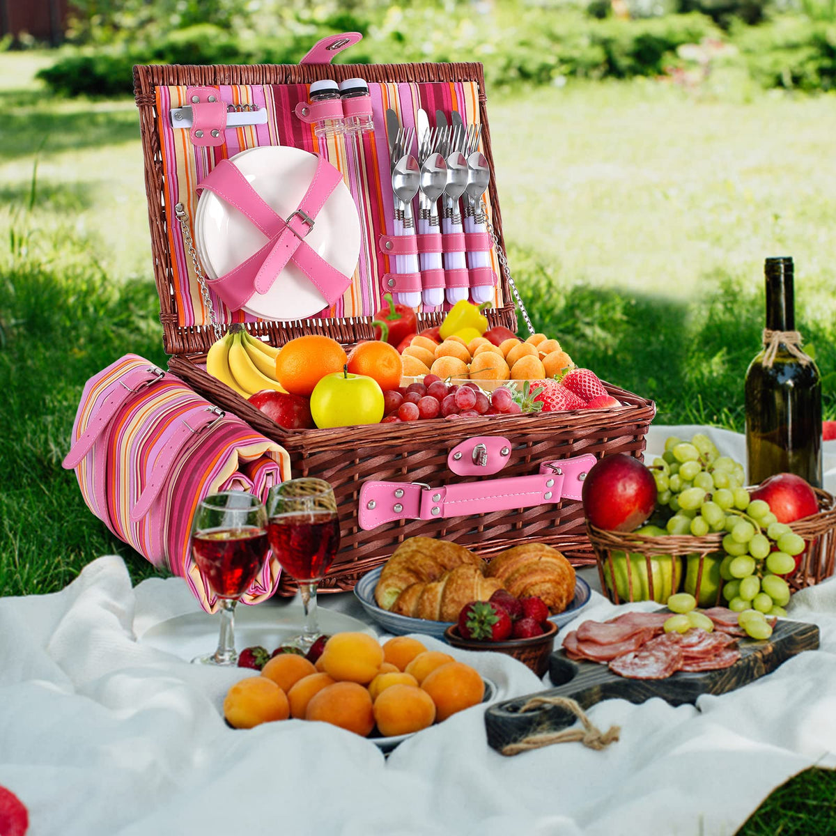 HYBDAMAI stainless steel cutlery set for on the go dining
