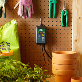 Hydrofarm JumpStart thermostat 6ft probe cord supports stable temperature for larger trays.