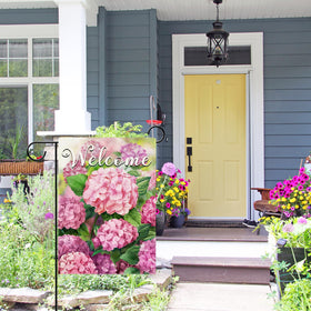 Hzppyz weatherproof burlap flag withstands outdoor seasons with fade resistance.