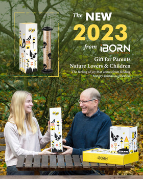 iBorn black metal feeder top-base view highlighting durable construction
