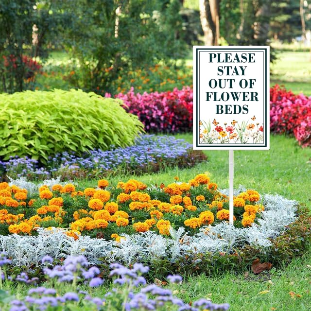 ICOMON sturdy aluminum yard sign with wooden stakes secured in ground