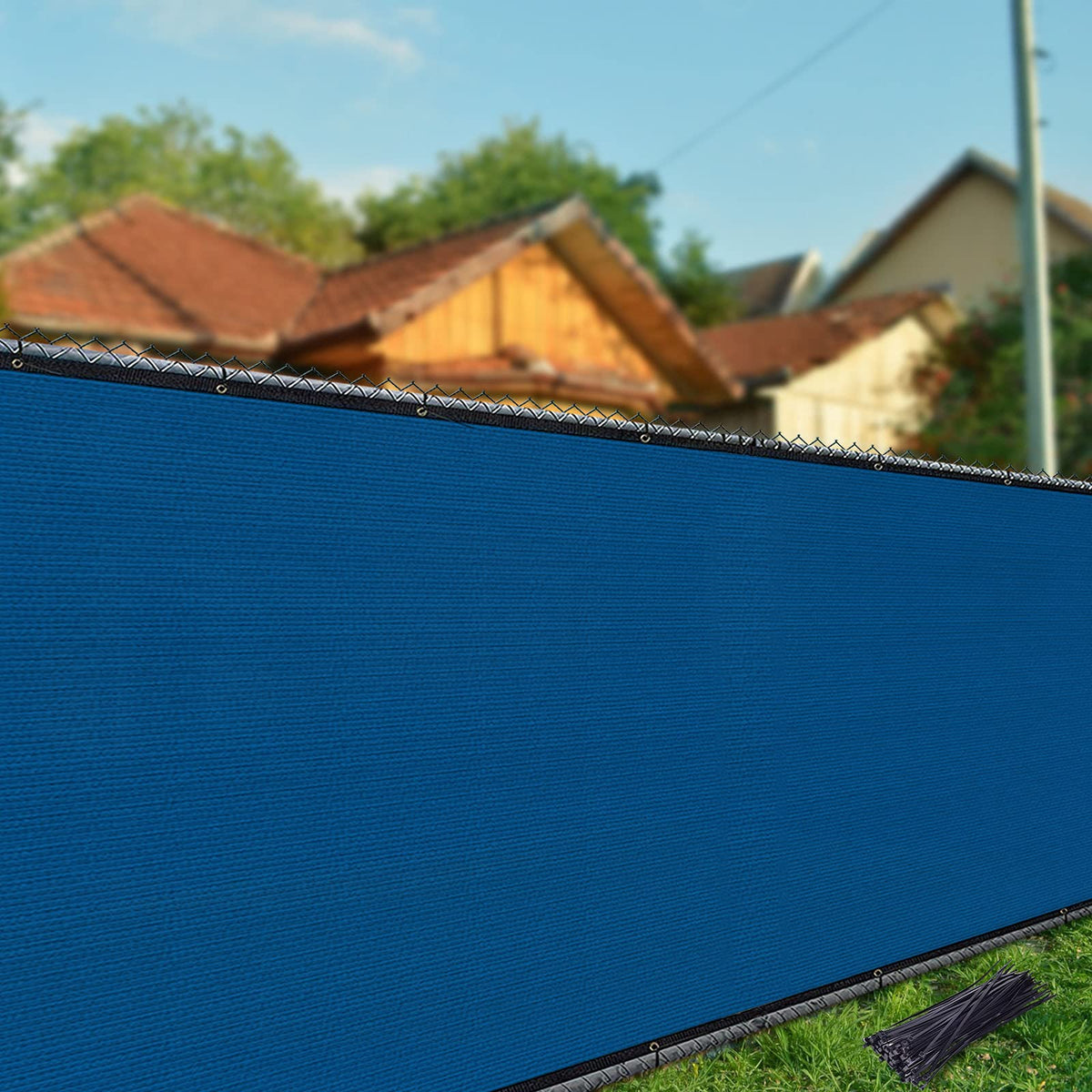 I COVER brass grommets for rust-resistant durability along the fence edges