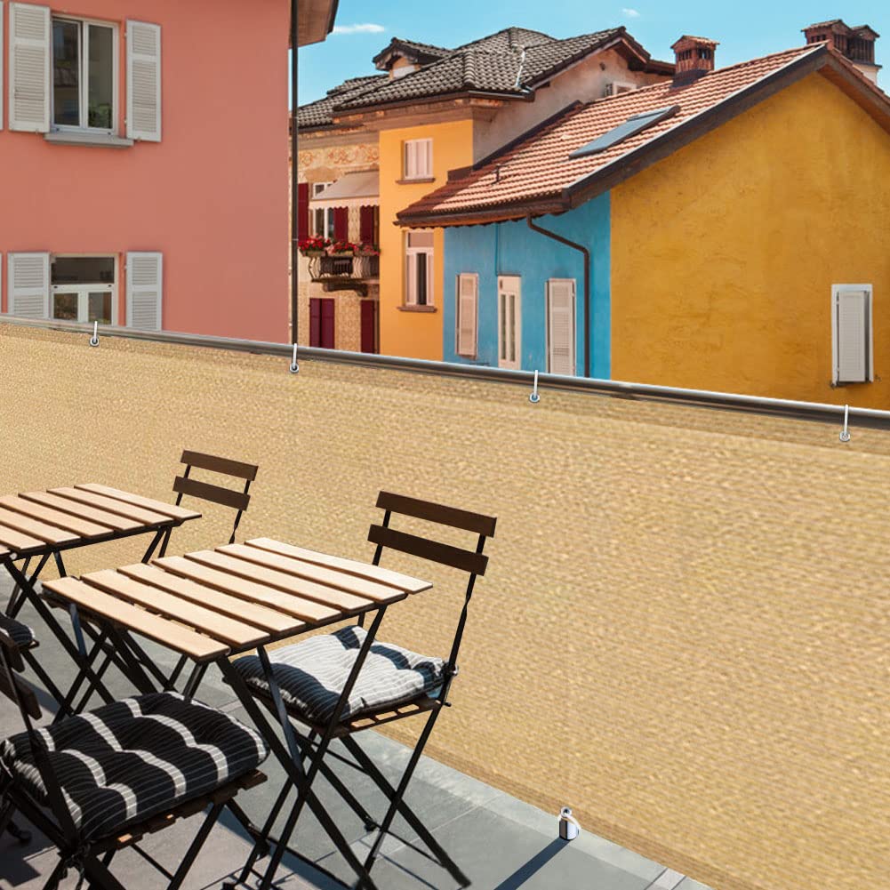 iCover heavy-duty netting resists wear in outdoor weather.