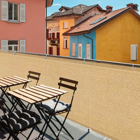 iCover heavy-duty netting resists wear in outdoor weather.