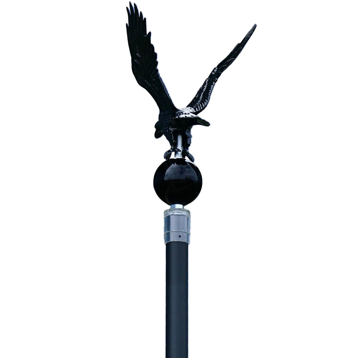 iElyiEsy black eagle topper adds a bold decorative accent to homes.