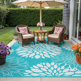 Carrying bag included with Ileading outdoor rug for easy transport and storage.