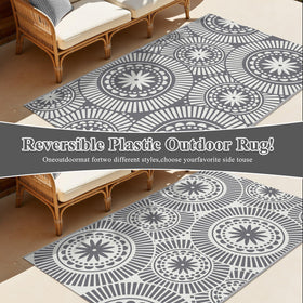 Ileading soft plastic texture rug feels gentle underfoot for outdoor gatherings.