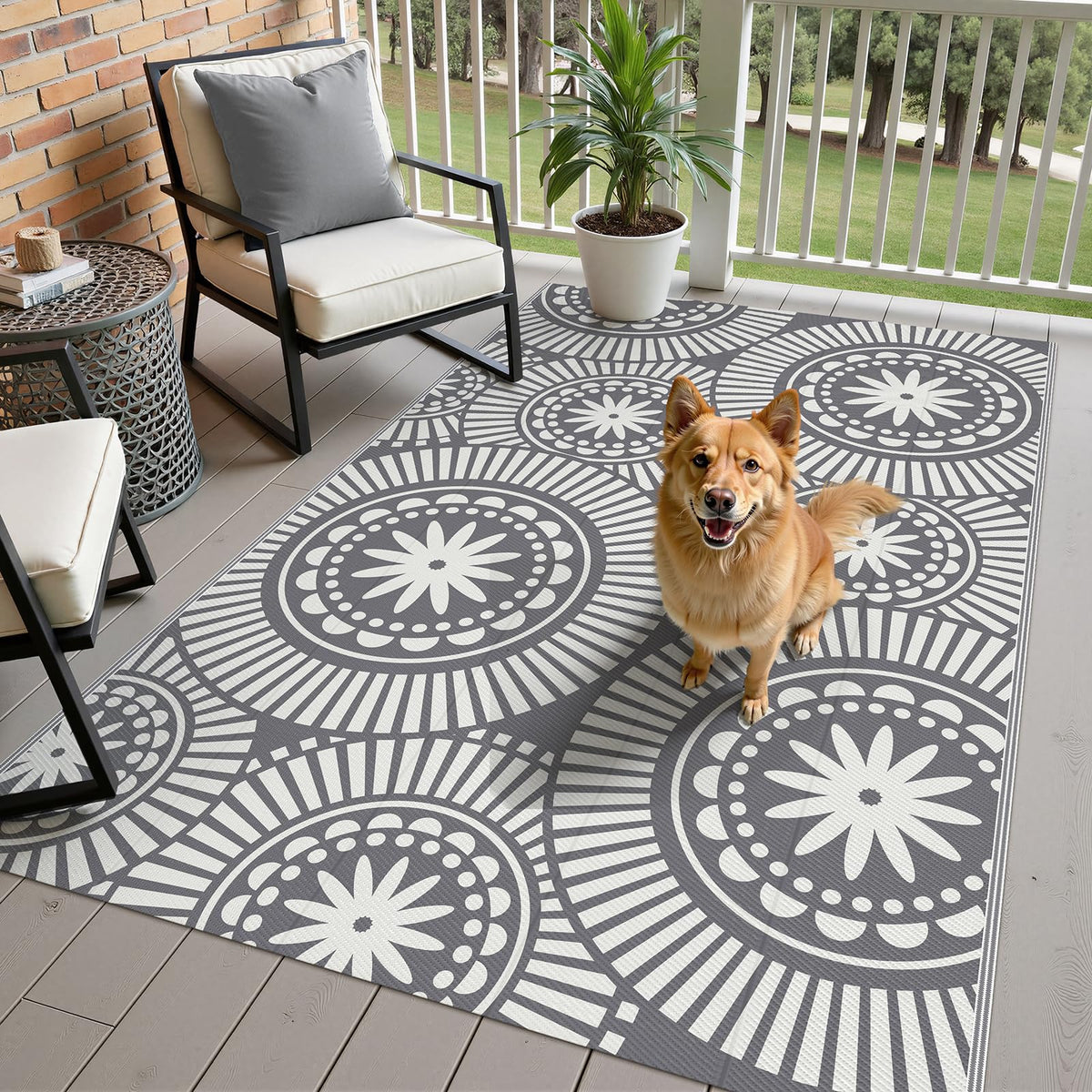 Ileading waterproof deck rug geometry pattern resists stains and dries quickly.
