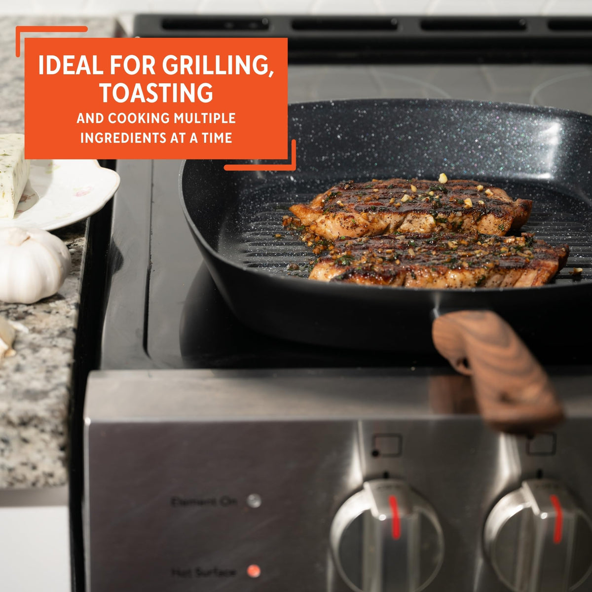 Imusa Madera stylish black speckled interior for versatile grilling