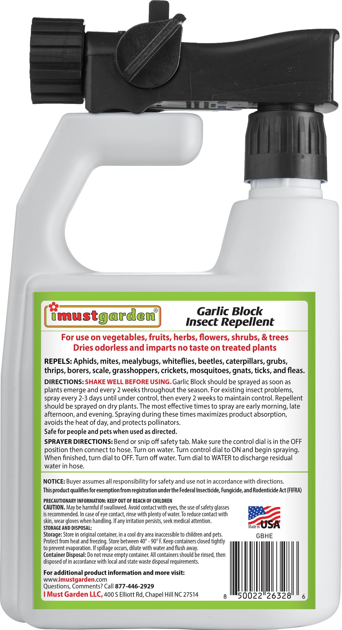 IMUSTGARDEN Garlic Block hose-end sprayer demonstrates effortless application on crops.
