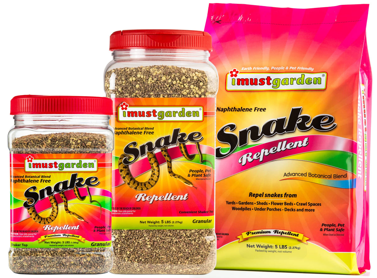 IMUSTGARDEN granules being spread to protect gardens and play areas