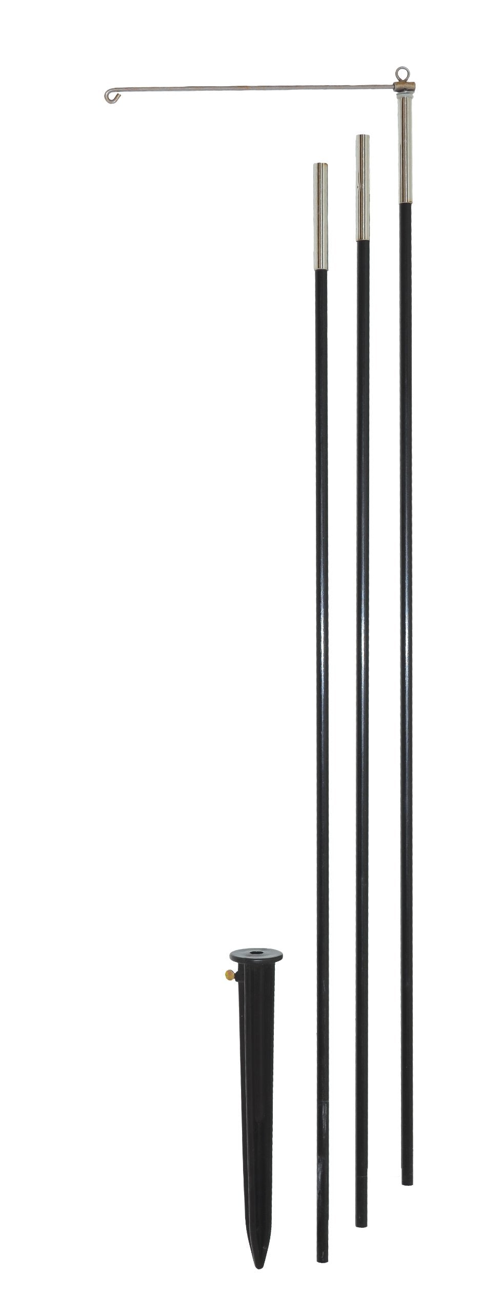In the Breeze 4878 top eyelet swivel enables easy, tangle-free windsock display.