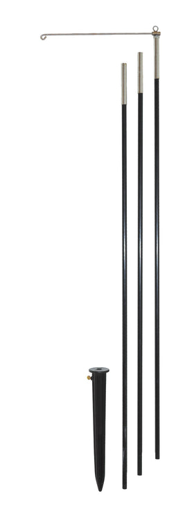 In the Breeze 4878 top eyelet swivel enables easy, tangle-free windsock display.