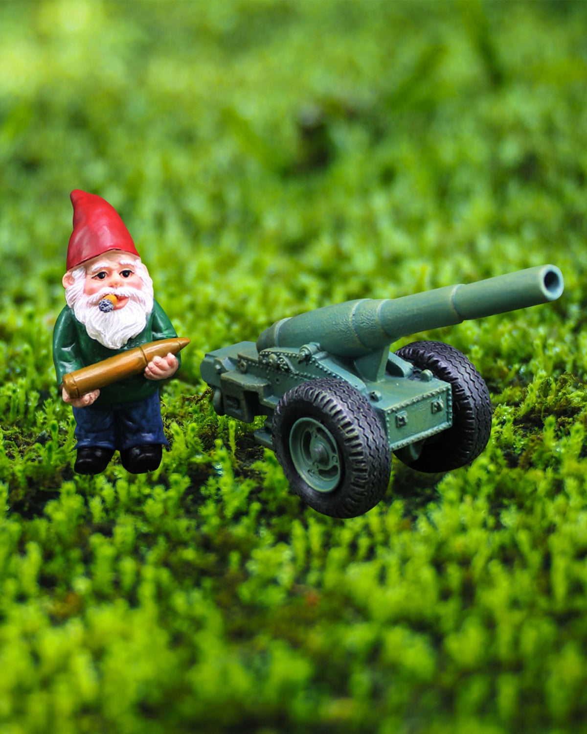 Inkaove garden gnome for terrarium or balcony display.