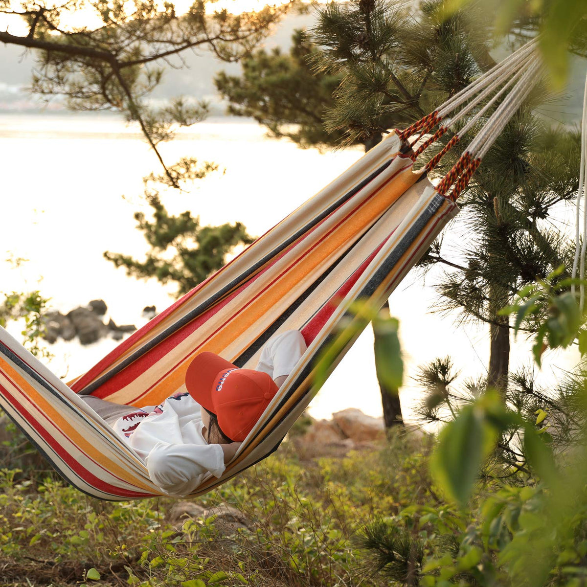 Reinforced nylon rope system on INNO STAGE HappyPicnic offers reliable support.