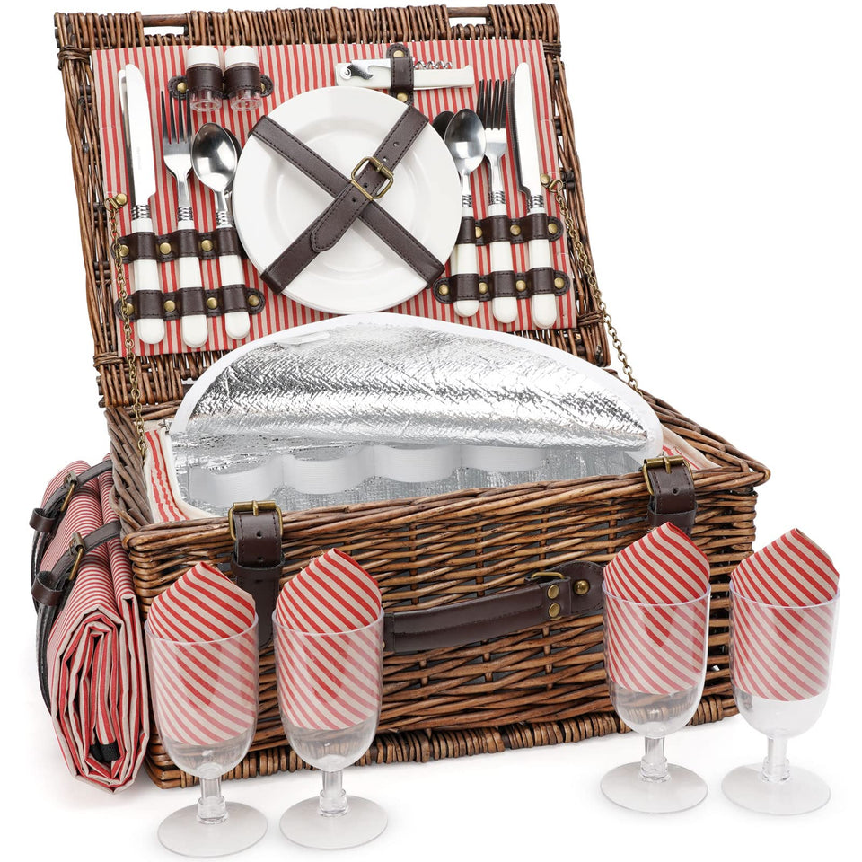 INNO STAGE picnic basket exterior with classic wicker; ideal for outdoor gatherings.