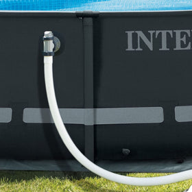 Intex sand-filter-compatible hose suitable for different filtration configurations.