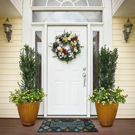 iouwy 17x30 inch mat provides a welcoming curb-appeal while guarding floors.