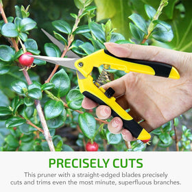 iPower garden scissors reducing hand fatigue during long pruning sessions