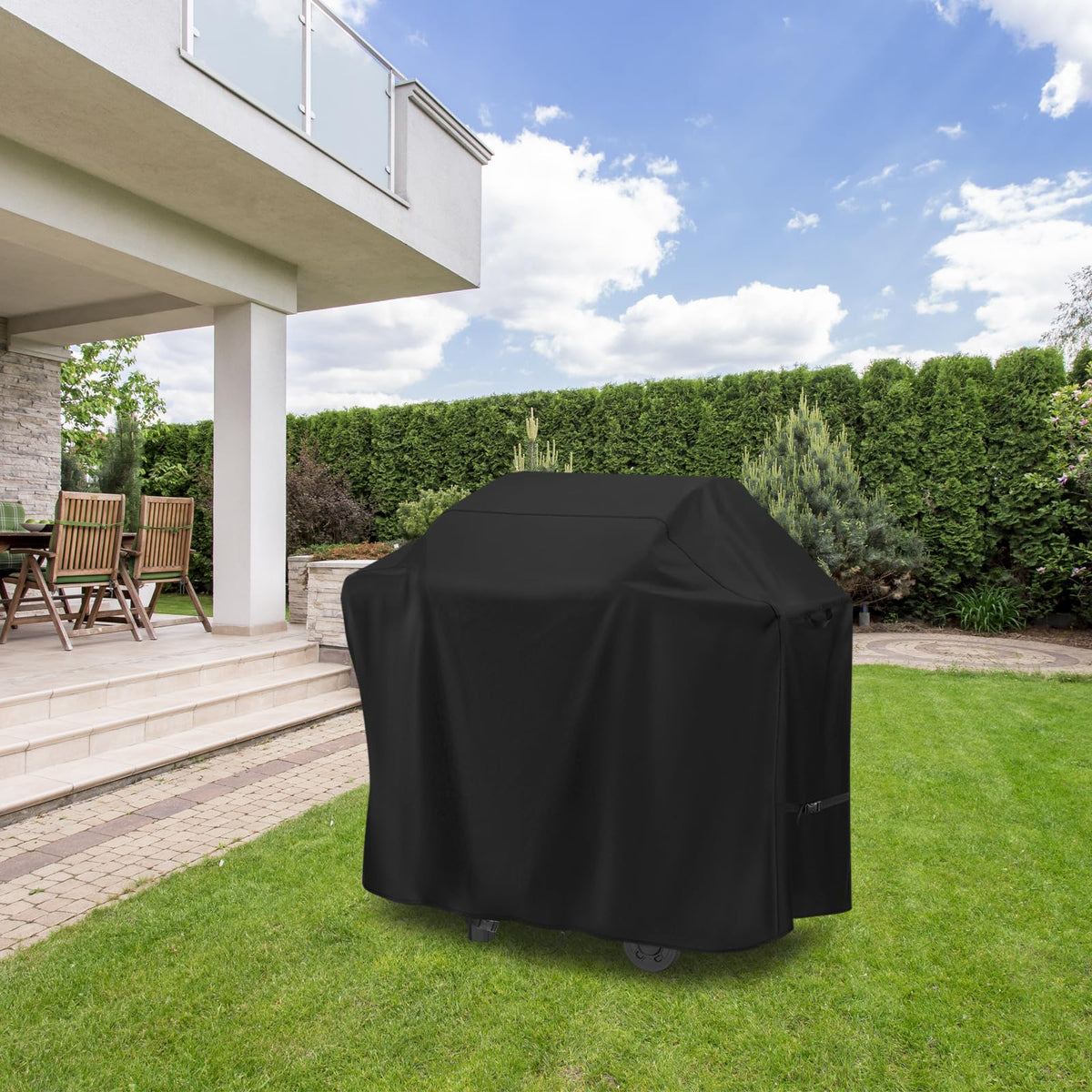 Iptienda foldable storage saves space when not in use.