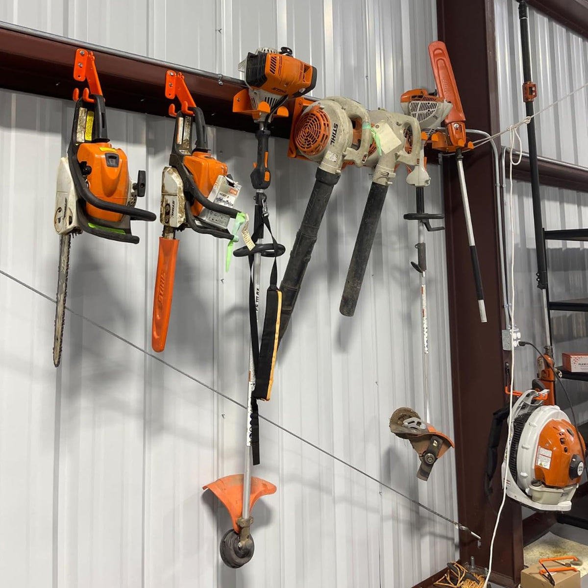 iulrtba accessory storage holes for file and wrench within reach