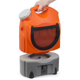 Ivation washer with 12V car plug enabling roadside washing