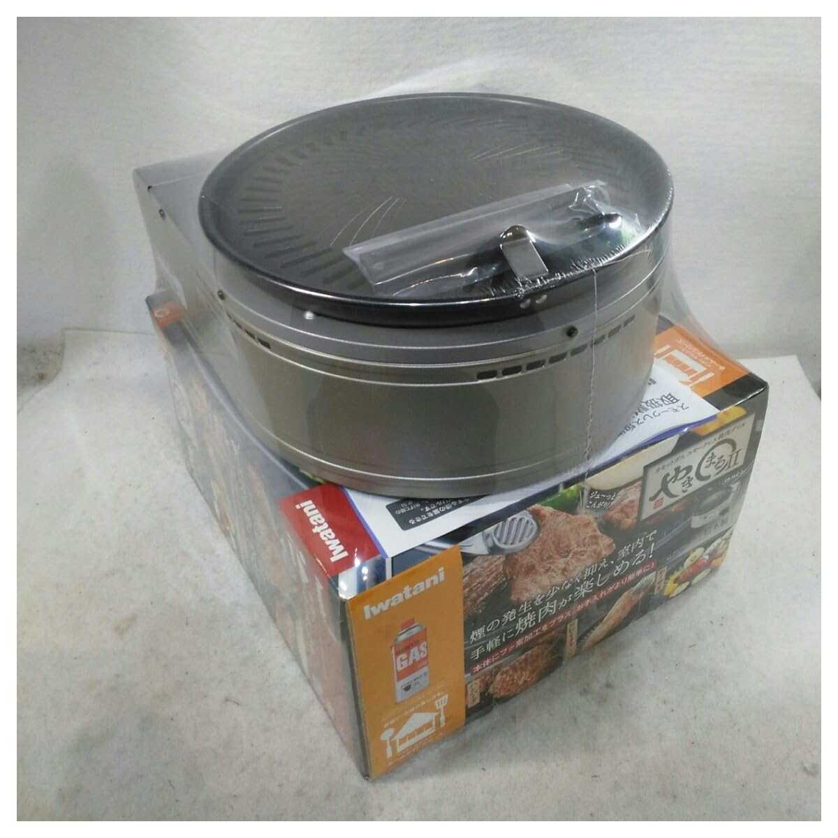 Iwatani Yakimaru II CB-SLG-2 fluorine-coated plate reduces sticking and simplifies cleaning