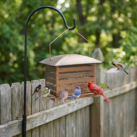 IWNTWY Outdoor friendly rust resistant design lasts seasons
