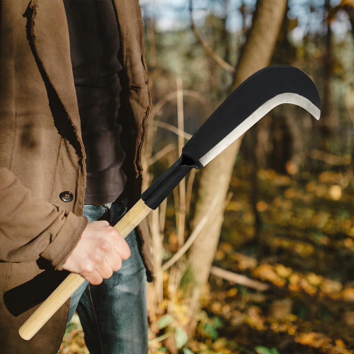 jaotrel machete in outdoor use clearing brush and trimming growth