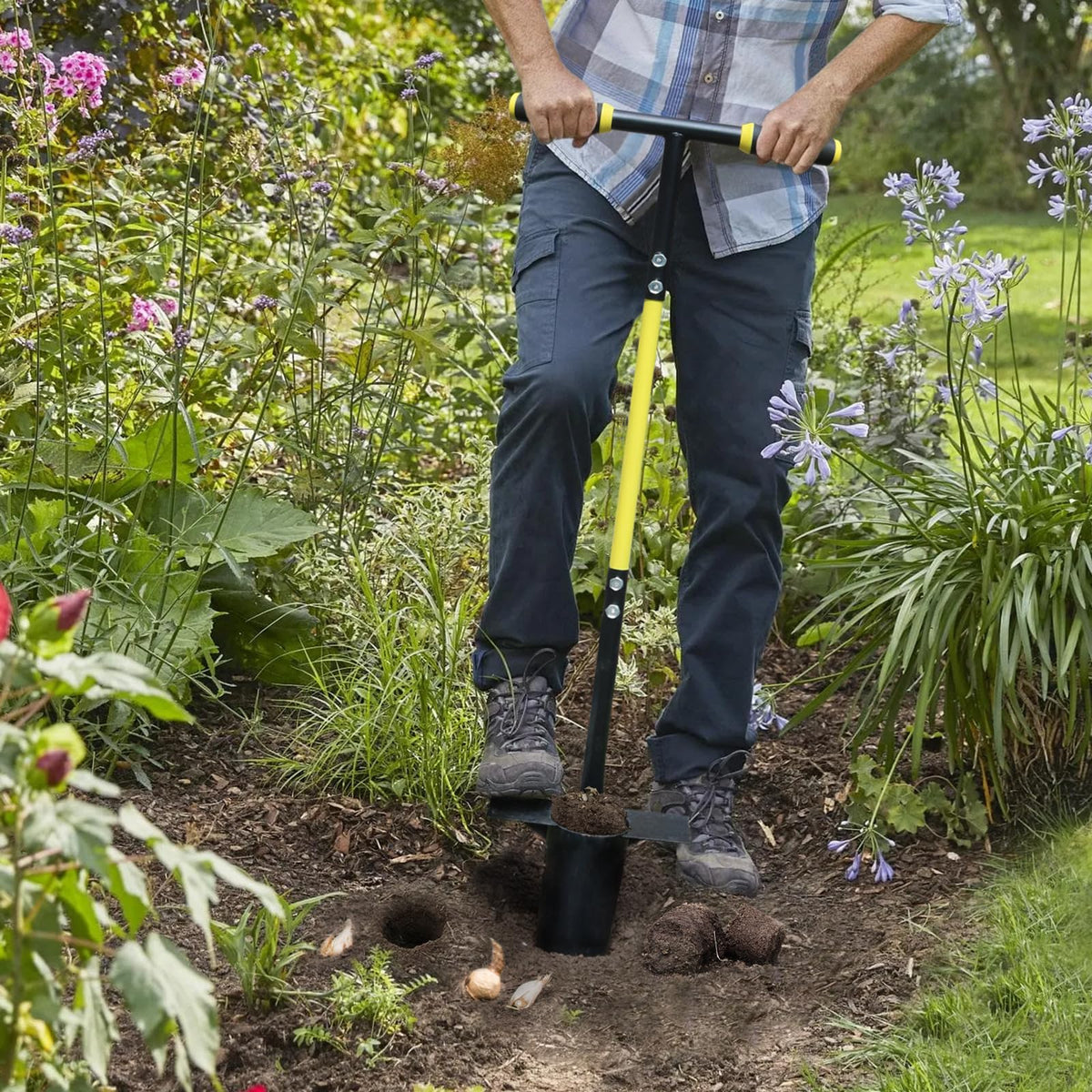 Jardineer Bulb Planter Bright Yellow Tube improves garden visibility.